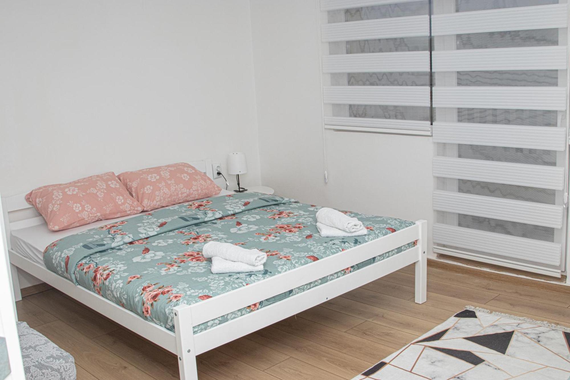 Apartment Forever Tuzla Esterno foto